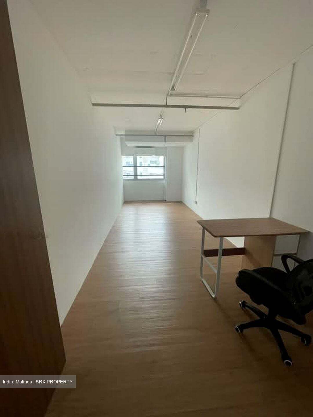 Pioneer Point (D22), Office #599080431